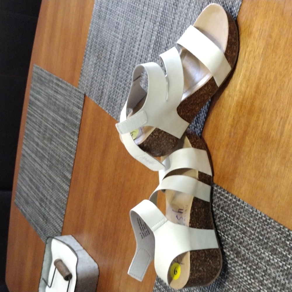 Blowfish wedges